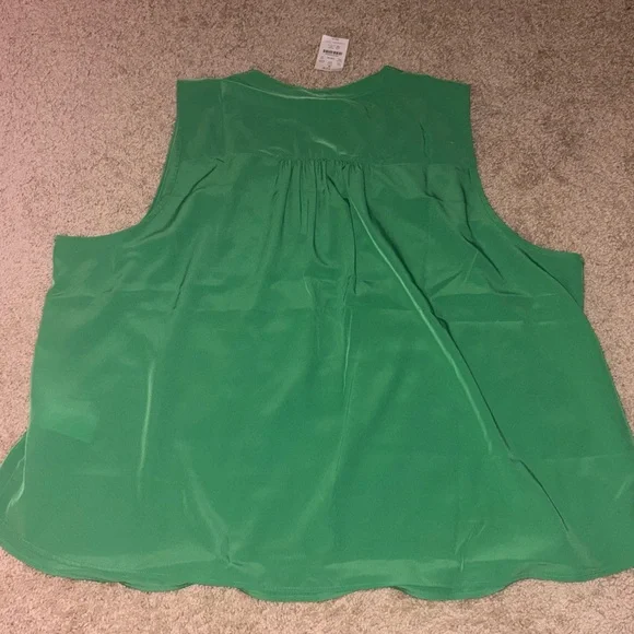 J.Crew green sleeveless tank top - Picture 3 of 4